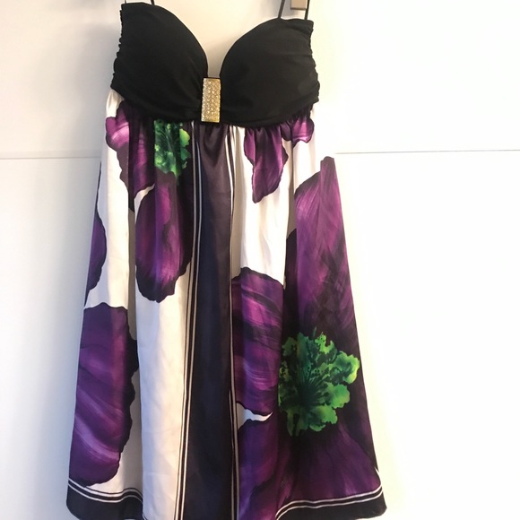 Mini dress - Picture 6 of 8